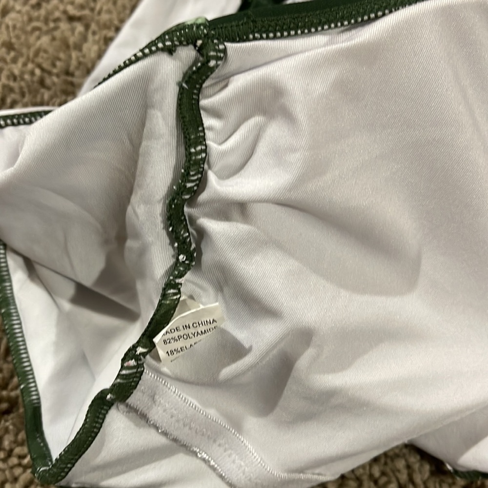 Swimsuit 🩱 - Picture 6 of 13